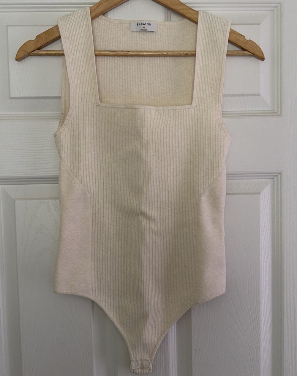 Aritzia Babaton Ribbed Seamless Bodysuit Square Neck Tank Top Cream Ivory Medium